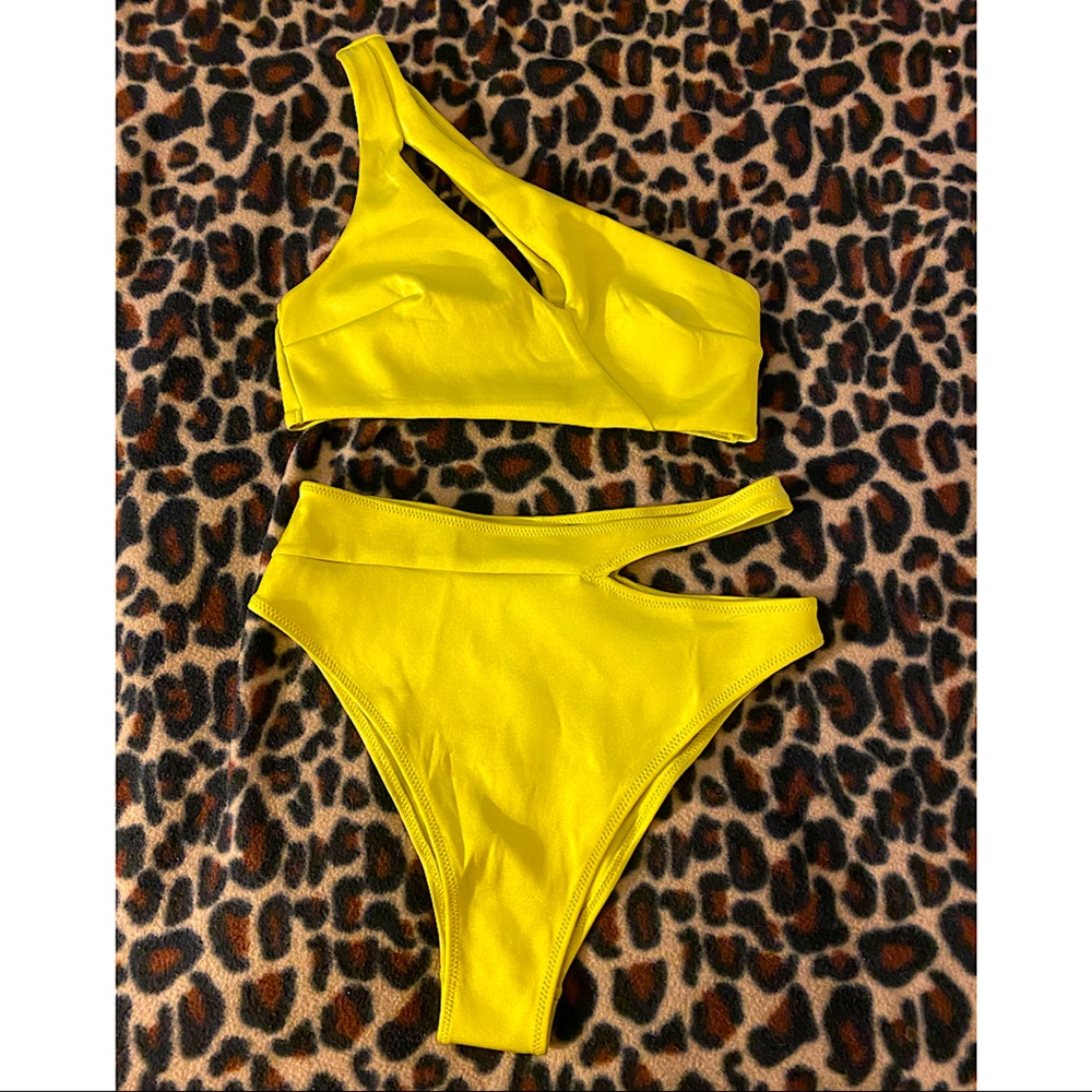 Neon yellow lime Brazilian bikini